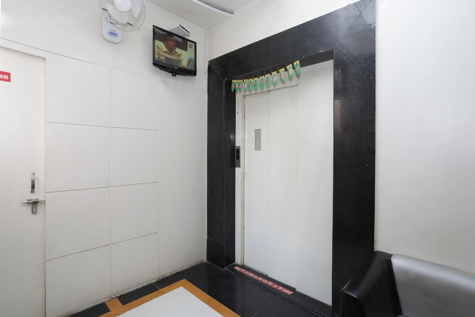 Hotel O Everest Inn Hotel Pune Ngoại thất bức ảnh
