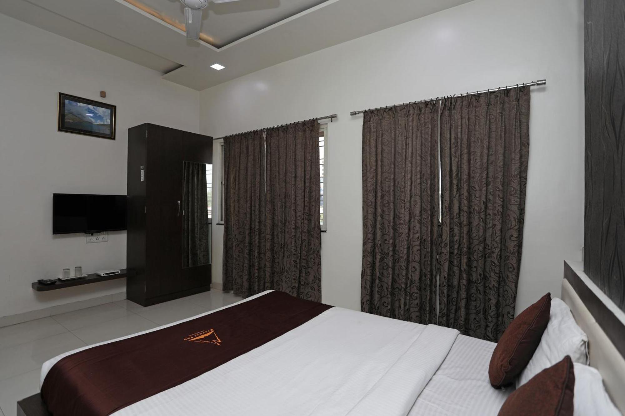 Hotel O Everest Inn Hotel Pune Ngoại thất bức ảnh
